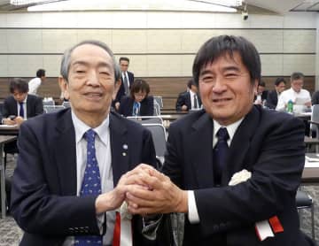包装食品技術協会 新会長に味食研・木葉氏 フジトク・杉山氏は名誉会長に