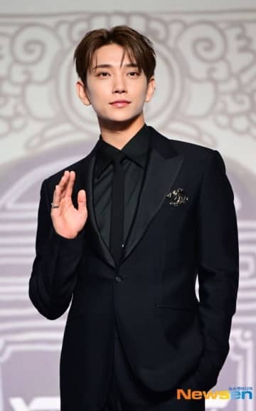 SEVENTEEN ジョシュア、一人で涙も…燃え尽き症候群を告白「僕はなぜこんなに弱いのかと」（動画あり）