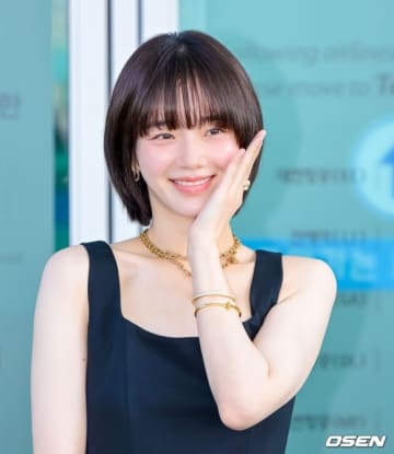 【PHOTO】パク・ギュヨン、海外スケジュールのため香港へ出国