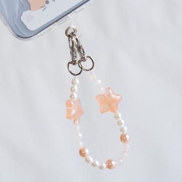 【セリア】可愛い & 優秀♡「110円ストラップ」