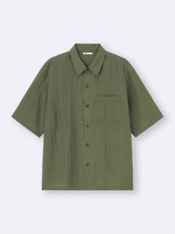 “メンズ服”！？【GU】「抜け感シャツコーデ」