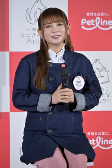 「リアルラプンツェル」中川翔子が“ラプンツェルルーム”満喫ショット披露→「日本で1番この部屋が似合う！」「めっちゃ素敵」