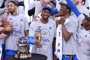 26歳のSGAは「まだ全盛期を迎えていない」。NBAのOBたちがサンダーのエースをべた褒め＜DUNKSHOOT＞