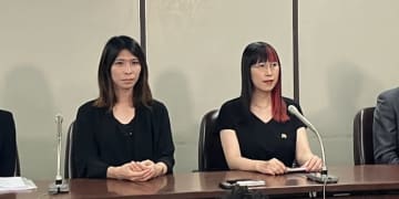 「女性として生きてきた生活の破壊」　芥川賞作家が甲府市議の“アウティング”に対し損害賠償を請求