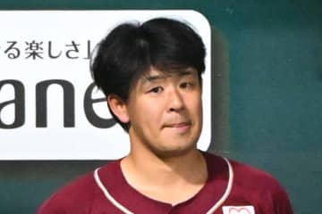 【楽天】浅村栄斗が史上５７人目の２０００試合出場