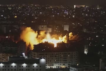 イスラエル、レバノン空爆　首都南部、1カ月ぶり