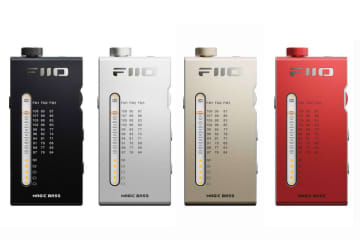 FIIO、“復刻シリーズ”からレトロで小型なポータブルFMラジオ「RR11」