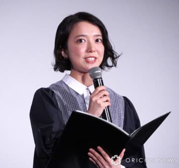上白石萌音、韓国映画イベントでMC「すみません、ファンです（笑）」　サプライズ登場に客席歓声「えー！」