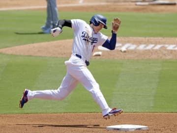 大谷、2試合連続の複数安打　鈴木は2安打、松井無失点