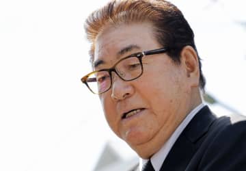山本浩二さん、長嶋さんを弔問　「すごく穏やかに眠られていた」