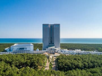 フェニックス・シーガイア・オーシャン・タワー他 運営に関する業務委託契約締結のお知らせ