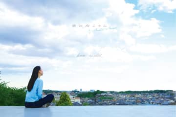 井筒香奈江 最新LP『窓の向こうに & Another Answer』、7/9発売。初のメモリーテックプレス、OTOTENにて先行発売！