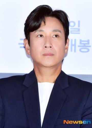 イ・ソンギュンさんの捜査情報を流出…警察官ら2人を起訴