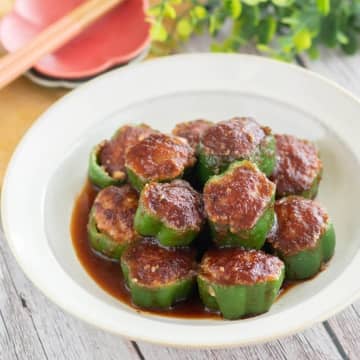 【ピーマン嫌いでもこれならイケる】「味付けも食感もパーフェクト！」お弁当にもぴったりな輪切り肉詰めレシピ