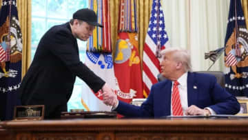 トランプ米大統領と交わした激論、マスク氏が圧勝？　ＳＮＳの威力見せつけ