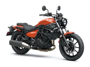 ELIMINATOR/SEが2026年モデルで登場　オレンジ&amp;ホワイトの新色が魅せる