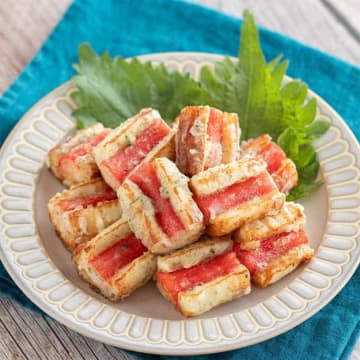 「カニカマ10パック買ってきた」「実は週5でローテしてる」食べた人全員ウマいと言わせた人気のレシピ3選