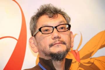 庵野秀明氏「目撃談」続出に異例の注意喚起　独特風貌でも「全くの誤認情報」多数