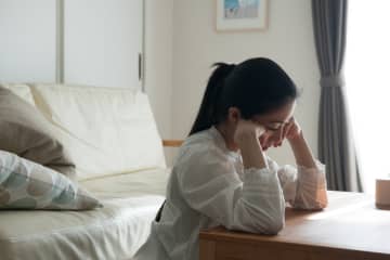 「LINEじゃ効力がない」と親族が一蹴…祖母と交わした最後の約束は本当に無効？ 家族会議で孤立した孫が猛烈に後悔したこと
