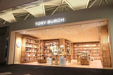 中部国際空港T1に「TORY BURCH」、2026年10月までの期間限定出店