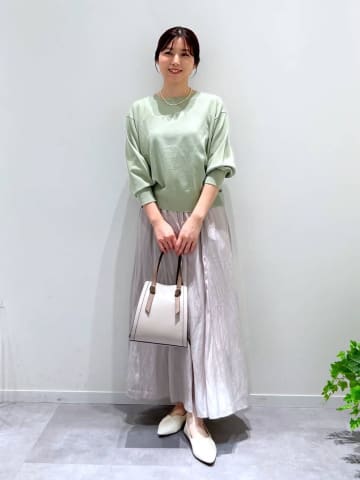 好印象見えが狙えそう！【グローバルワーク】40・50代が真似したい「店員さんコーデ」