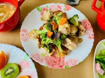 鶏もも肉とブロッコリーのねぎ塩焼き