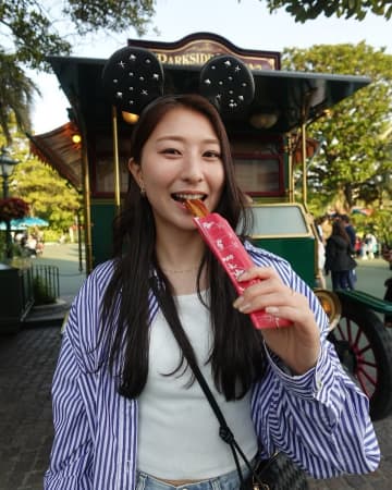 ｢ただただ美しい｣なでしこ美人MF、キャミにタンクトップに｢み・み・み…｣も！宮古島で夏先取り肌見せショット大放出｢ドキッとした｣｢写真集発売?｣