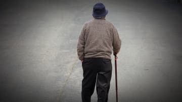 「もう、二度と関わらないで」と絶縁を宣言し、55歳娘は実家を出た…〈年金月8万円・貯金ゼロ〉金の無心を繰り返す80歳父の哀れな末路