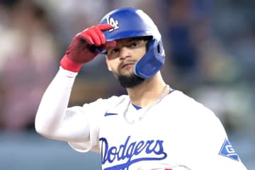 “マイナー降格”寸前からオールスター級の大活躍！ 覚醒したド軍24歳をロバーツ監督、LA記者が絶賛「自信は本当に重要」「今季最も優秀な万能外野手のひとり」