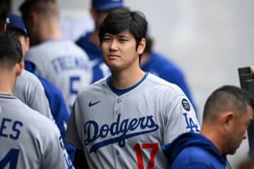 大谷出場ドジャース戦、大雨で開始遅延　一時は晴れるも…開始前に勢い止まらず