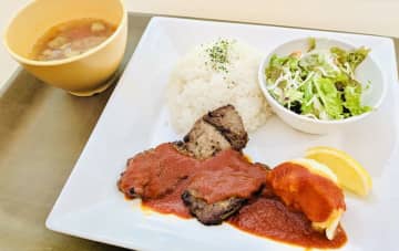 【大使館お墨付きランチが700円！】知る人ぞ知る人気カフェ｜市ヶ谷・JICA「J’s Cafe」