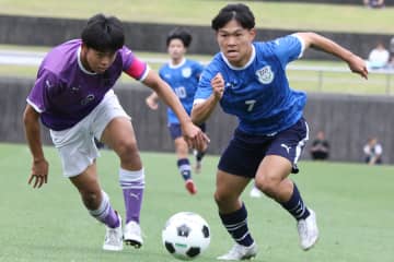 強豪セレクション落ち→突然の誘い　逸材ドリブラーが驚いた“サッカー王国”…地元では「考えられない」