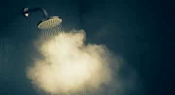 シャワーは朝と夜どちらでもいい!? タイミングより大事なのは…