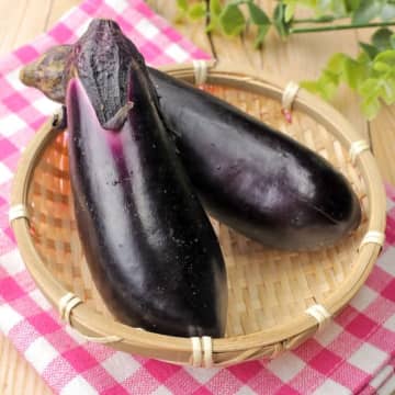 【なすの油吸いすぎ問題をマルっと解決】調味料1つでOK！「ギトギトにさよなら」「今日から絶対やる！」