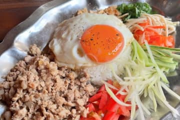 大阪でおすすめのベトナム料理店7選！女子会やデートに使えるおしゃれ店も