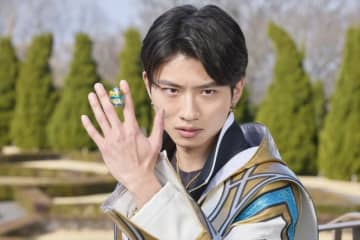 『ナンバーワン戦隊ゴジュウジャー』第16話「真・救世主ナンバーワン！」、真の救世主・ゴジュウポーラー登場