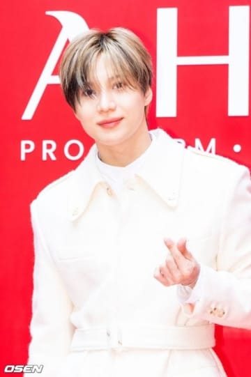 SHINee テミン、引退時期に関する悩みも？D-LITEの前で涙「僕らには前例が少ない」（動画あり）