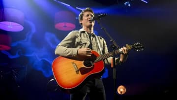 ジェームズ・ブラント、「少し気持ち悪い」ヒット曲振り返る　「ユア・ビューティフル」から２０年