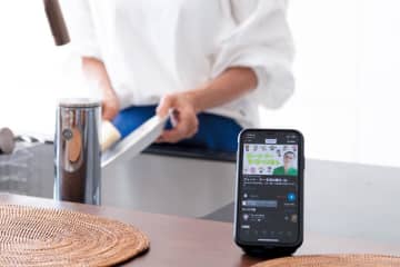 【スマホの超基本】LINEで会話するには？ ラジオも聴けるって本当？