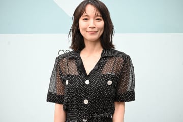 吉岡里帆が大阪のイベントに登場、京都帰省時は「家に帰らない」
