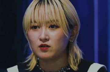 人気女芸人、フェイントで撮れた心霊写真を公開「めっちゃ手写ってました」