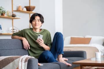 暴落で目減りしても「毎月の積み立てが楽しみ」27歳・年収600万円男性が語るS&P500への投資