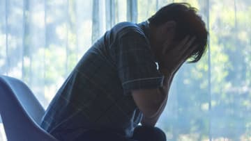 もう、限界です…月収45万円・48歳の独身男性を襲う「両親同時介護」の絶望。高すぎる「老人ホーム費用」に八方塞がりの悲痛な現実