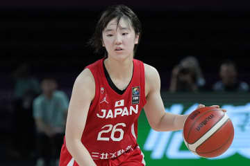 女子バスケ19歳の逸材が「世間に見つかってしまった」　代表デビュー13秒で3P炸裂、田中こころにX驚愕
