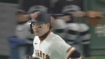 “少しは、本当に少しはいい報告ができる”　巨人・丸佳浩　今季第1号は背番号「3」が掲げられた右中間スタンドへ