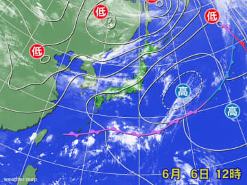 梅雨前線　ゆっくりと北上