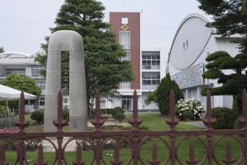 池田小犠牲8人追悼、教訓継承へ　校内児童殺傷事件24年で集い