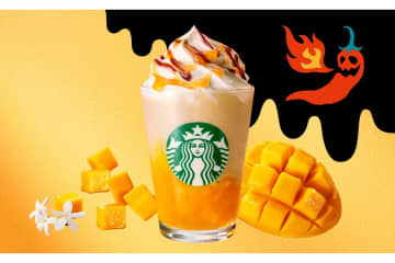 スタバ初の“辛い”フラペチーノが登場！刺激的なホットハニー×甘いマンゴーで