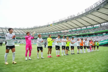 湘南がルヴァン杯８強進出！ 第２戦はアウェーで磐田に敗れるも、２戦合計２－１で勝ち進む