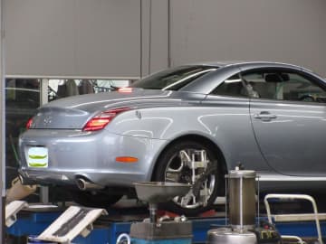 【今さら？今こそ？？平成名車と暮らしてみよう＜レクサスSC430編②＞】いきなり最新のREGNOに履き替えてみたら驚いた＜その1＞